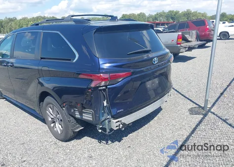 2021 Toyota Sienna Xle from USA, damaged, VIN 5TDJSKFC0MS023566